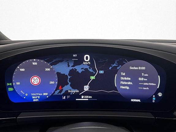 Porsche Macan Turbo 19 of 30