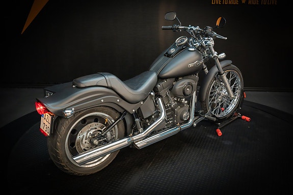 Harley-Davidson Night Train (FXSTB) 3 of 22