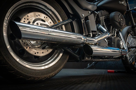 Harley-Davidson Night Train (FXSTB) 17 of 22