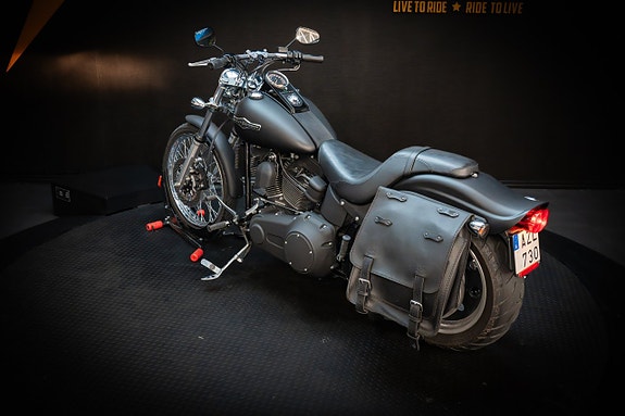 Harley-Davidson Night Train (FXSTB) 5 of 22