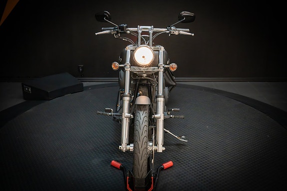 Harley-Davidson Night Train (FXSTB) 8 of 22