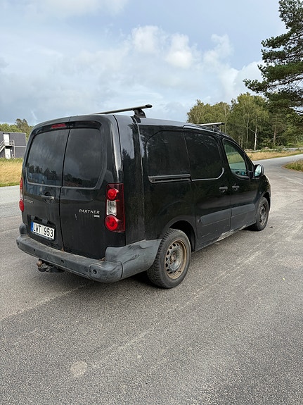 Peugeot Partner 3 of 5
