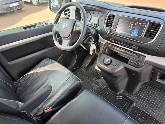 Toyota Proace Verso 16 of 20