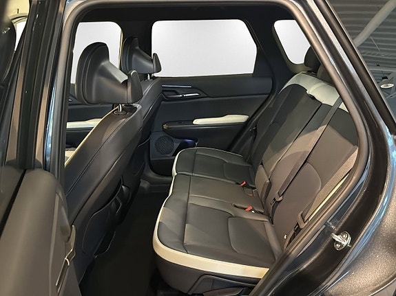 Kia EV5 9 of 16