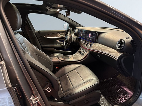 Mercedes-Benz E220 d 10 of 18