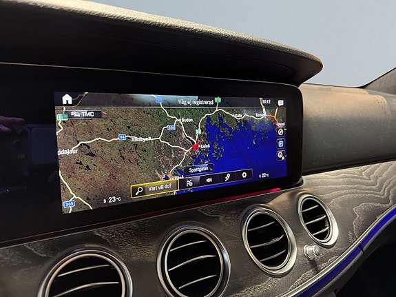 Mercedes-Benz E220 d 15 of 18