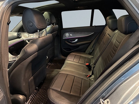 Mercedes-Benz E220 d 13 of 18