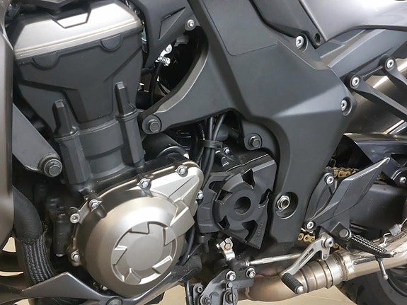Kawasaki Z1000 8 of 11