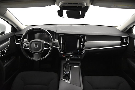 Volvo V90 11 of 21