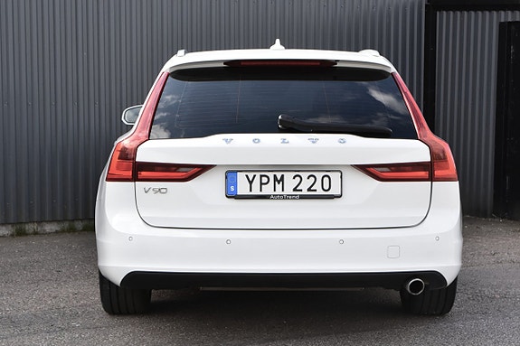Volvo V90 8 of 21