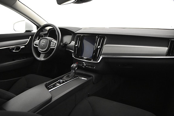 Volvo V90 17 of 21