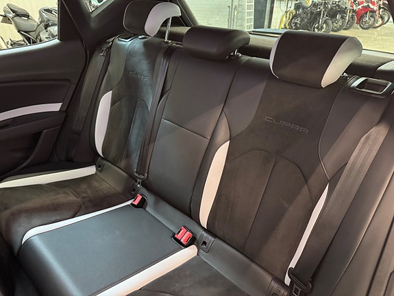 Seat Leon 11 of 22