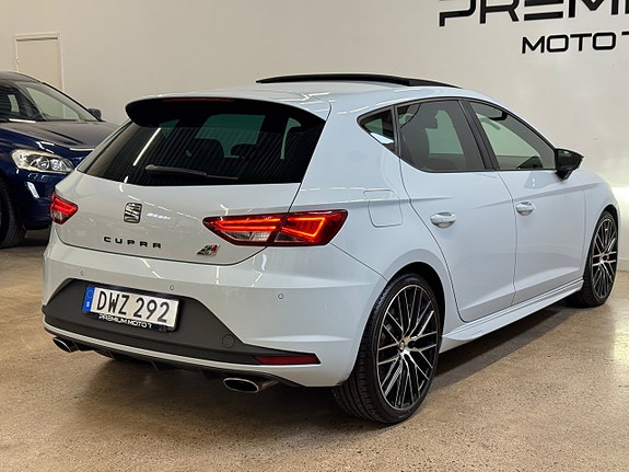 Seat Leon 8 of 22