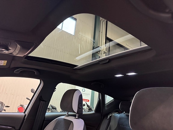 Seat Leon 12 of 22