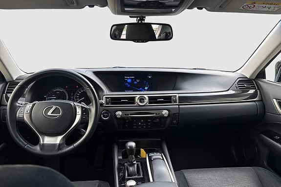 Lexus GS300h 6 of 15