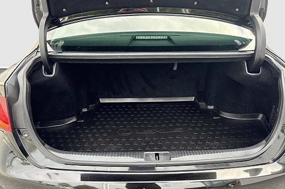 Lexus GS300h 15 of 15