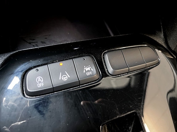 Opel Corsa 13 of 19
