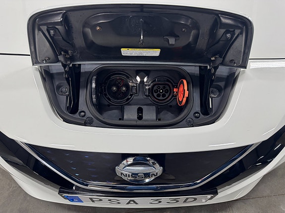 Nissan Leaf 14 of 25