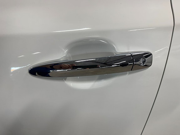 Nissan Leaf 23 of 25