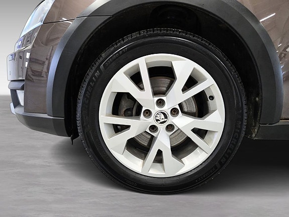 Skoda Octavia Scout 15 of 15