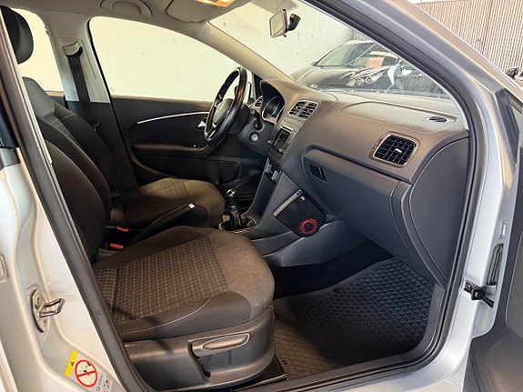 Volkswagen Polo 6 of 17
