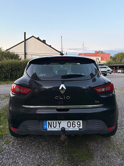 Renault Clio 5 of 11