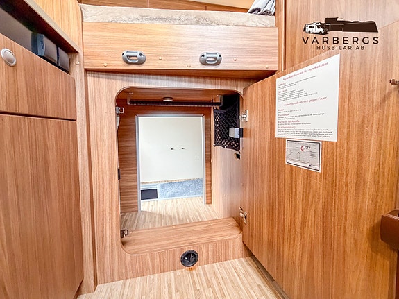 Carado T 132 5,98m / Välvårdad / Maxxfan / Nyserv med kamrem / Facelift / Från 3,70% ränta / 3841kr mån 15 of 23