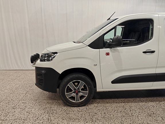 Citroen Berlingo 2 of 17