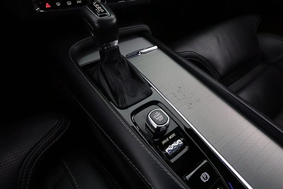 Volvo V90 Cross Country 25 of 30