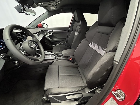 Audi A3 8 of 15