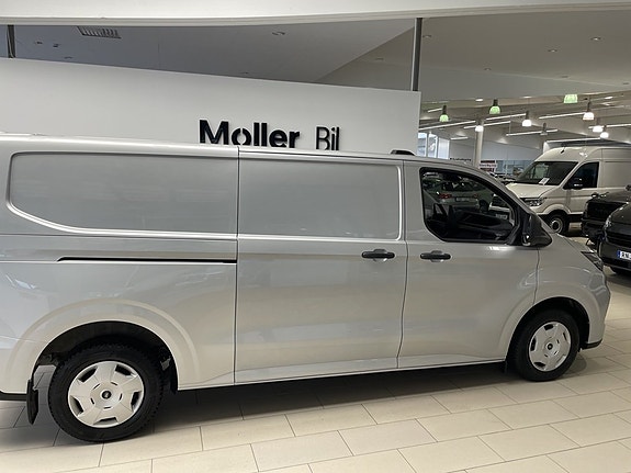 Ford Transit Connect 5 of 19