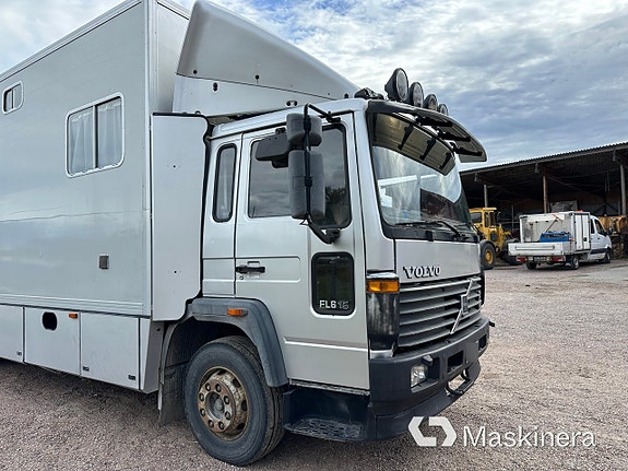 Hästlastbil Volvo FL6 4*2 9 of 27