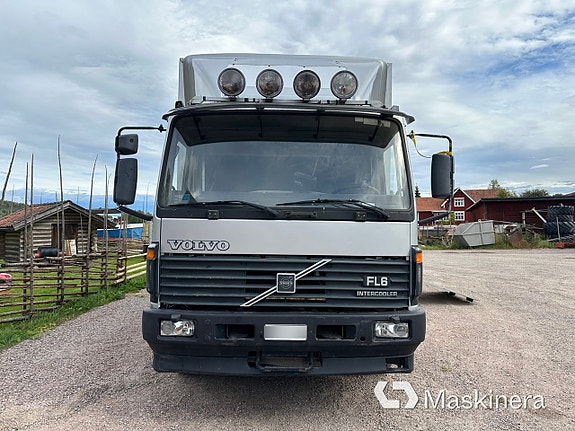 Hästlastbil Volvo FL6 4*2 8 of 27
