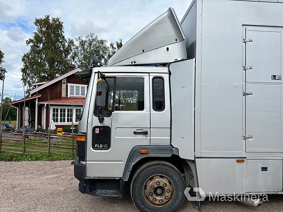 Hästlastbil Volvo FL6 4*2 12 of 27