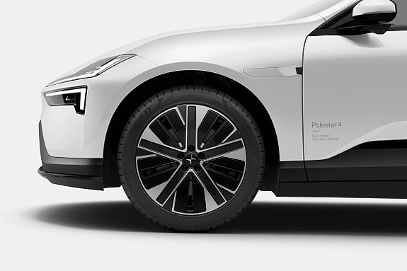 Polestar 4 10 of 20