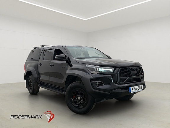 Toyota HiLux 3 of 30