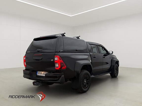Toyota HiLux 9 of 30