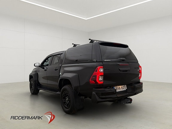 Toyota HiLux 7 of 30