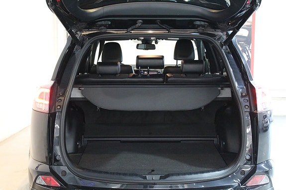 Toyota RAV4 21 of 23