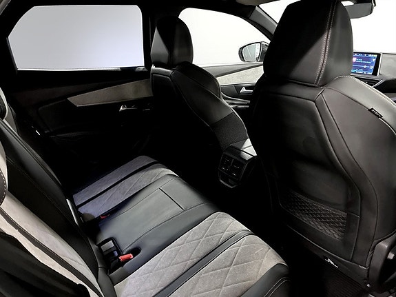 Peugeot 3008 15 of 19
