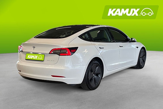 Tesla Model 3 4 of 15