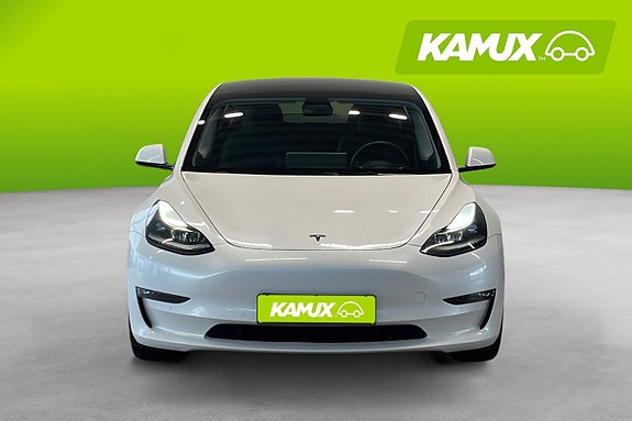 Tesla Model 3 6 of 15