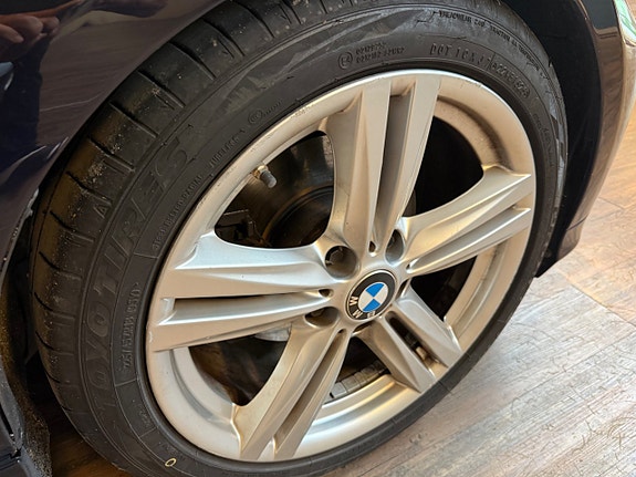 BMW 325i 14 of 18