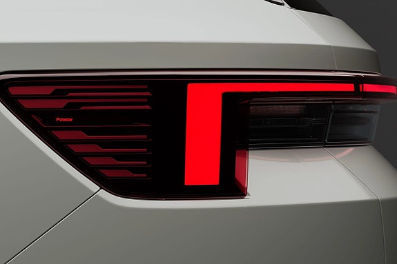 Polestar 4 8 of 20
