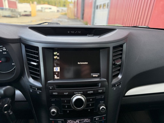 Subaru Outback 11 of 23