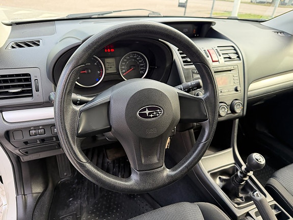 Subaru XV 12 of 30