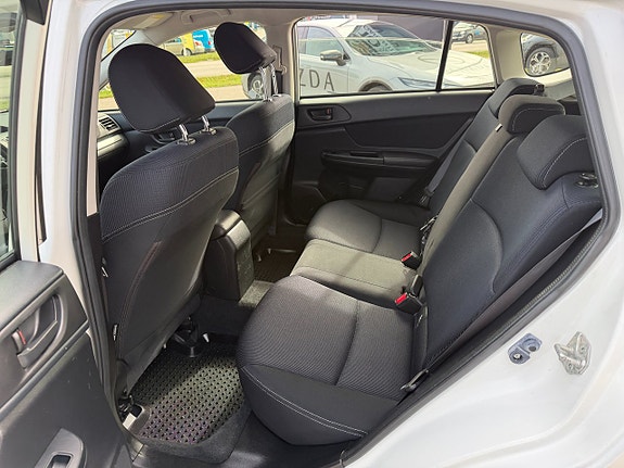 Subaru XV 13 of 30
