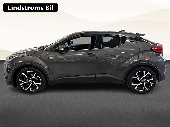 Toyota C-HR 6 of 24