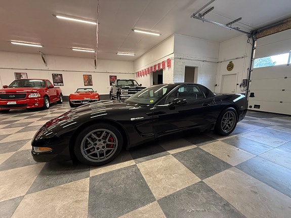 Chevrolet Corvette 6 of 25