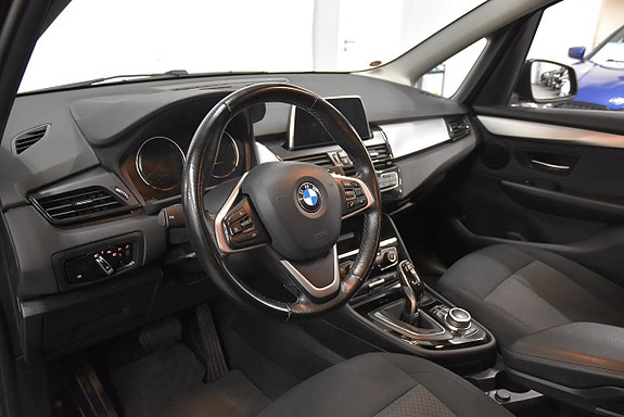 BMW 220d 8 of 19